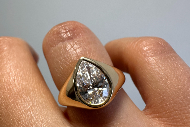 Bezel Engagement Rings